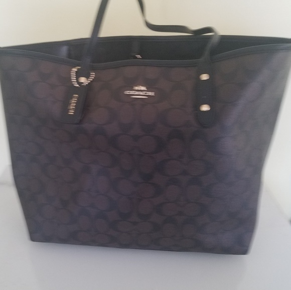 Coach bag - Picture 1 of 1
